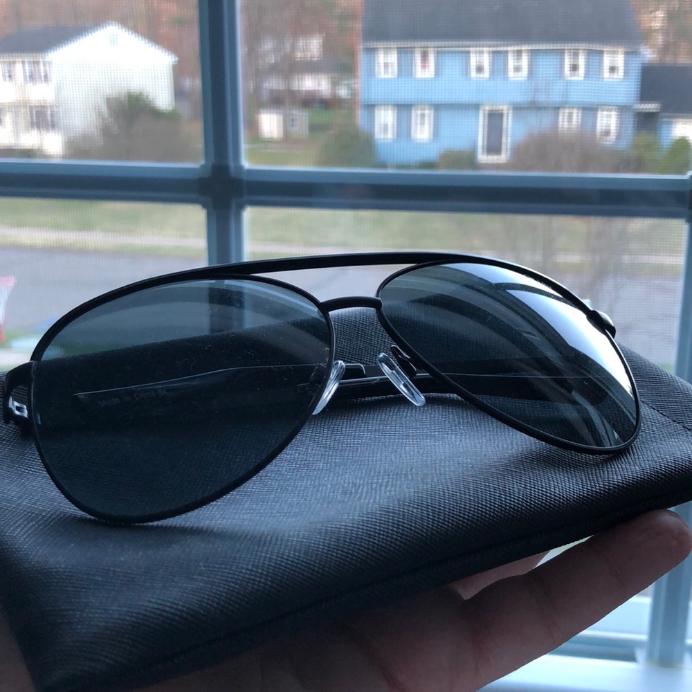 Never worn! Quay sunglasses